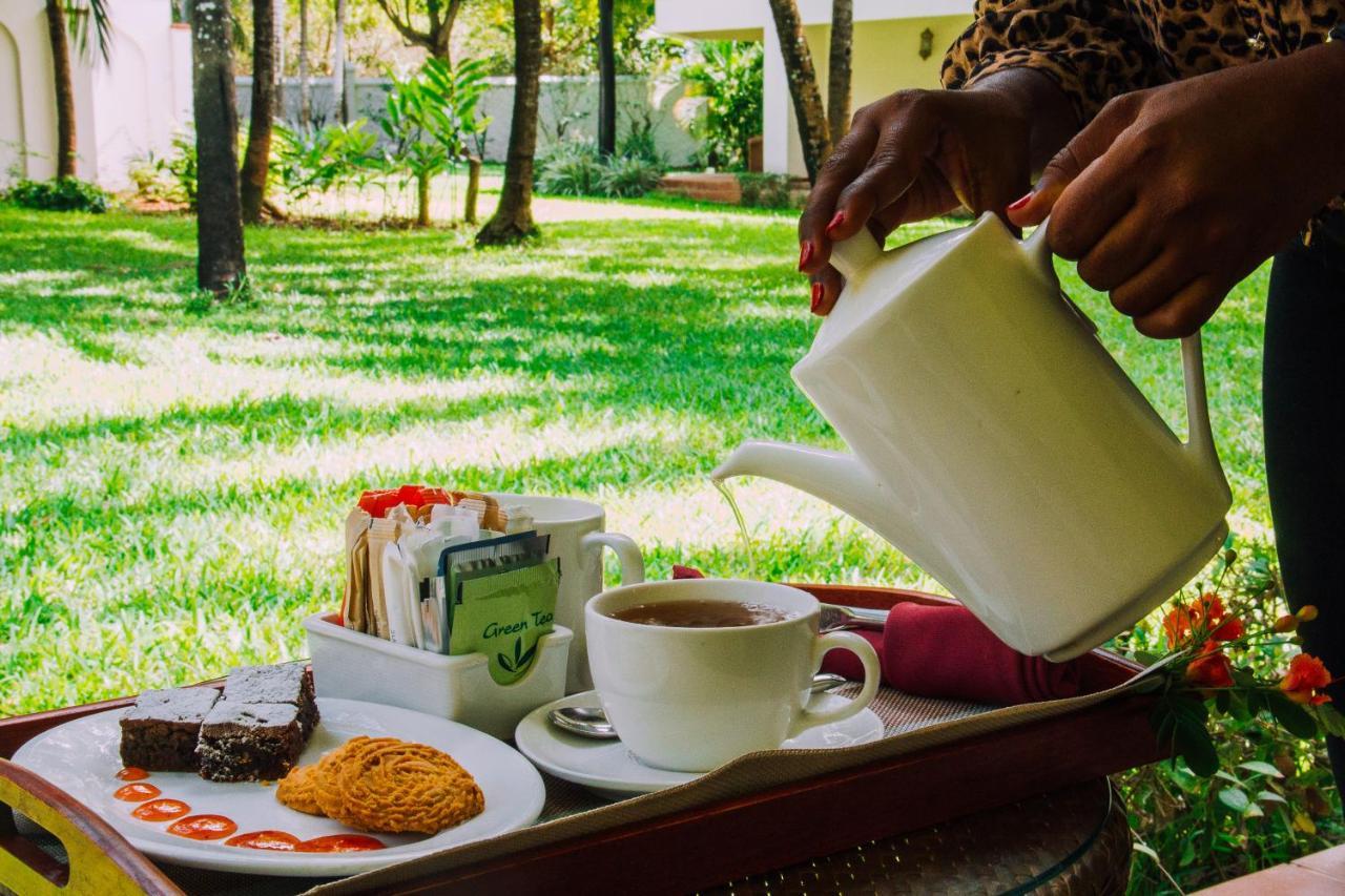 Sea Cliff Resort & Spa Zanzibar Bagian luar foto