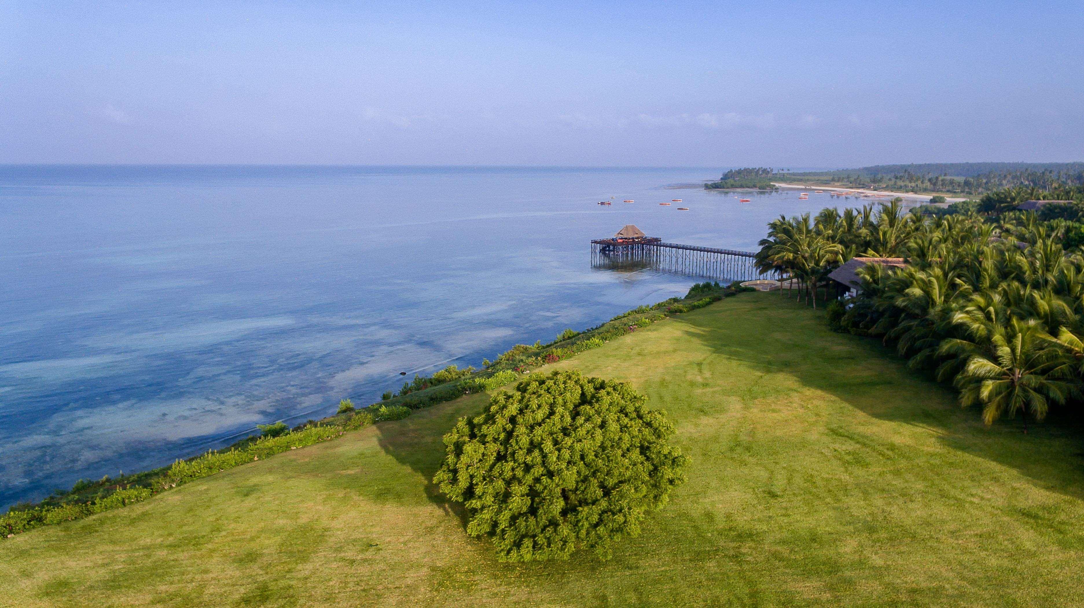 Sea Cliff Resort & Spa Zanzibar Bagian luar foto