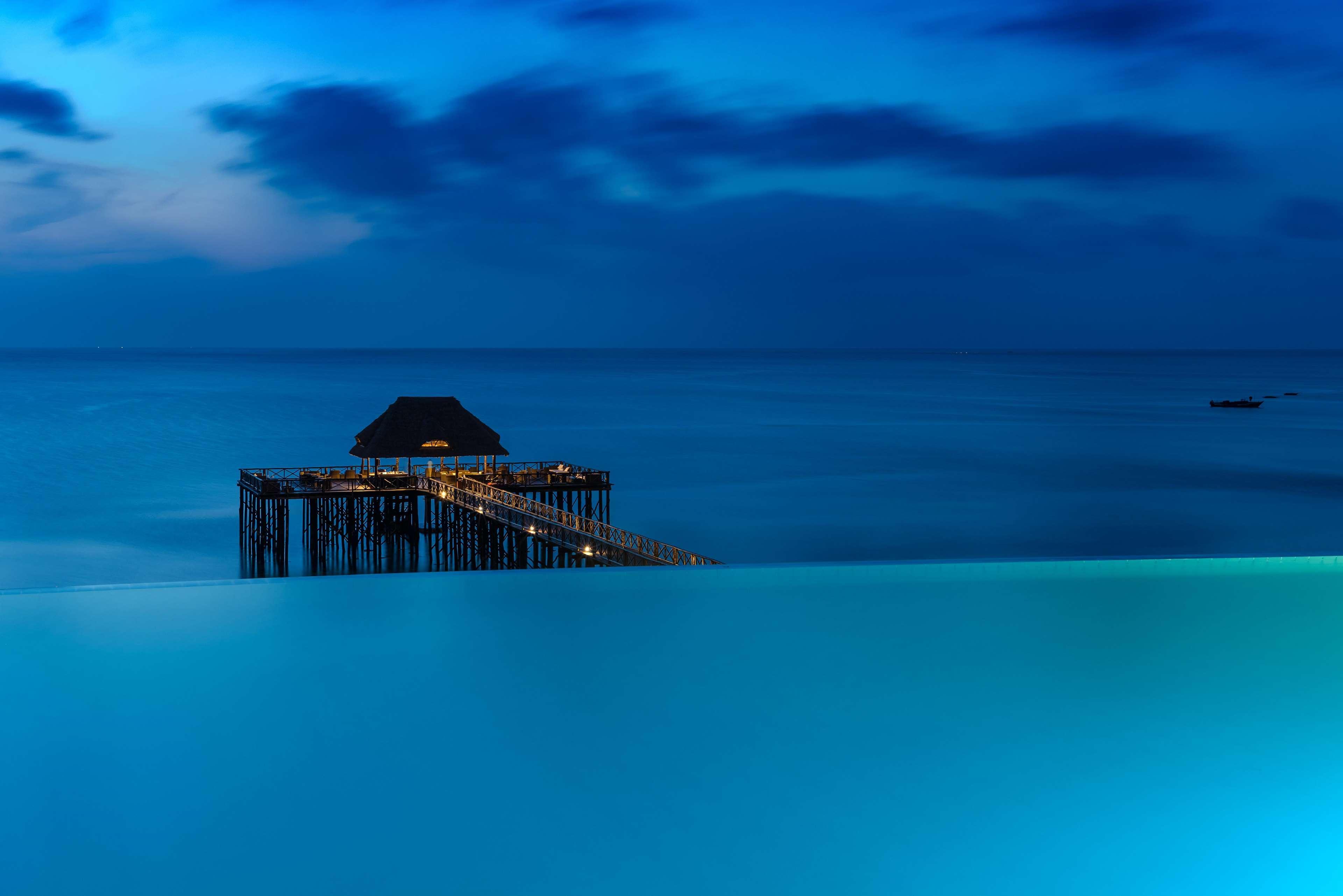 Sea Cliff Resort & Spa Zanzibar Bagian luar foto