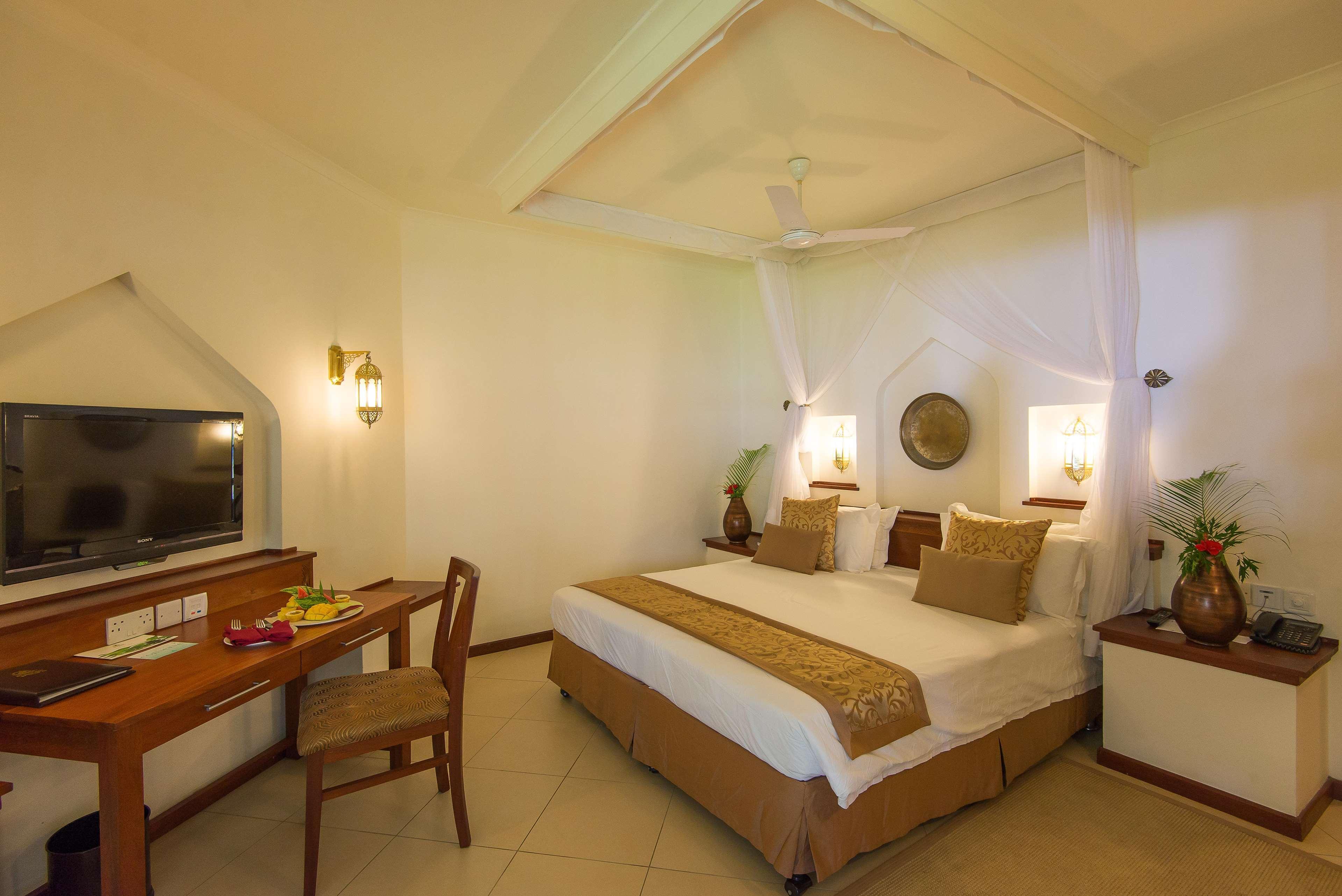 Sea Cliff Resort & Spa Zanzibar Bagian luar foto