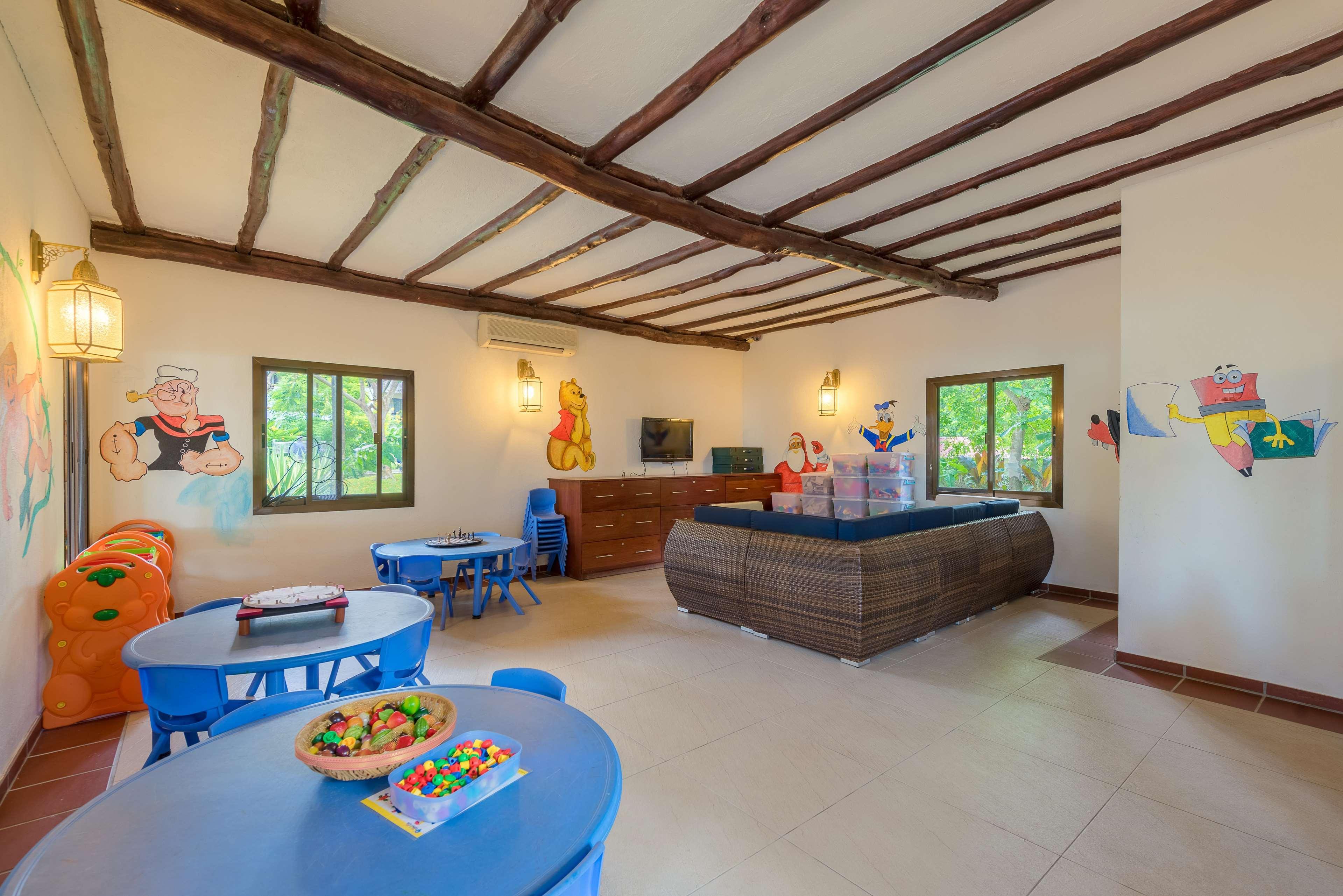 Sea Cliff Resort & Spa Zanzibar Bagian luar foto