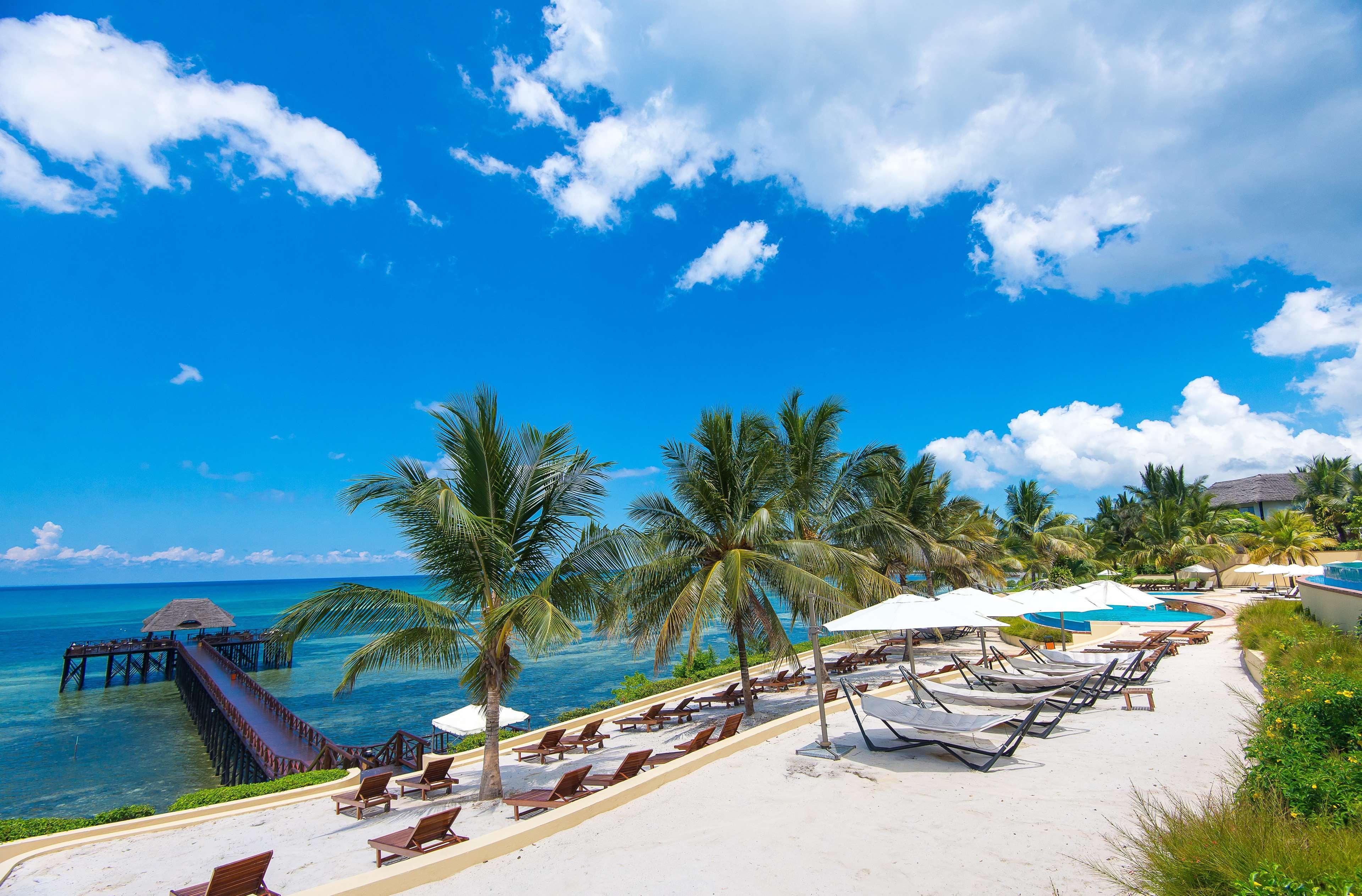 Sea Cliff Resort & Spa Zanzibar Bagian luar foto