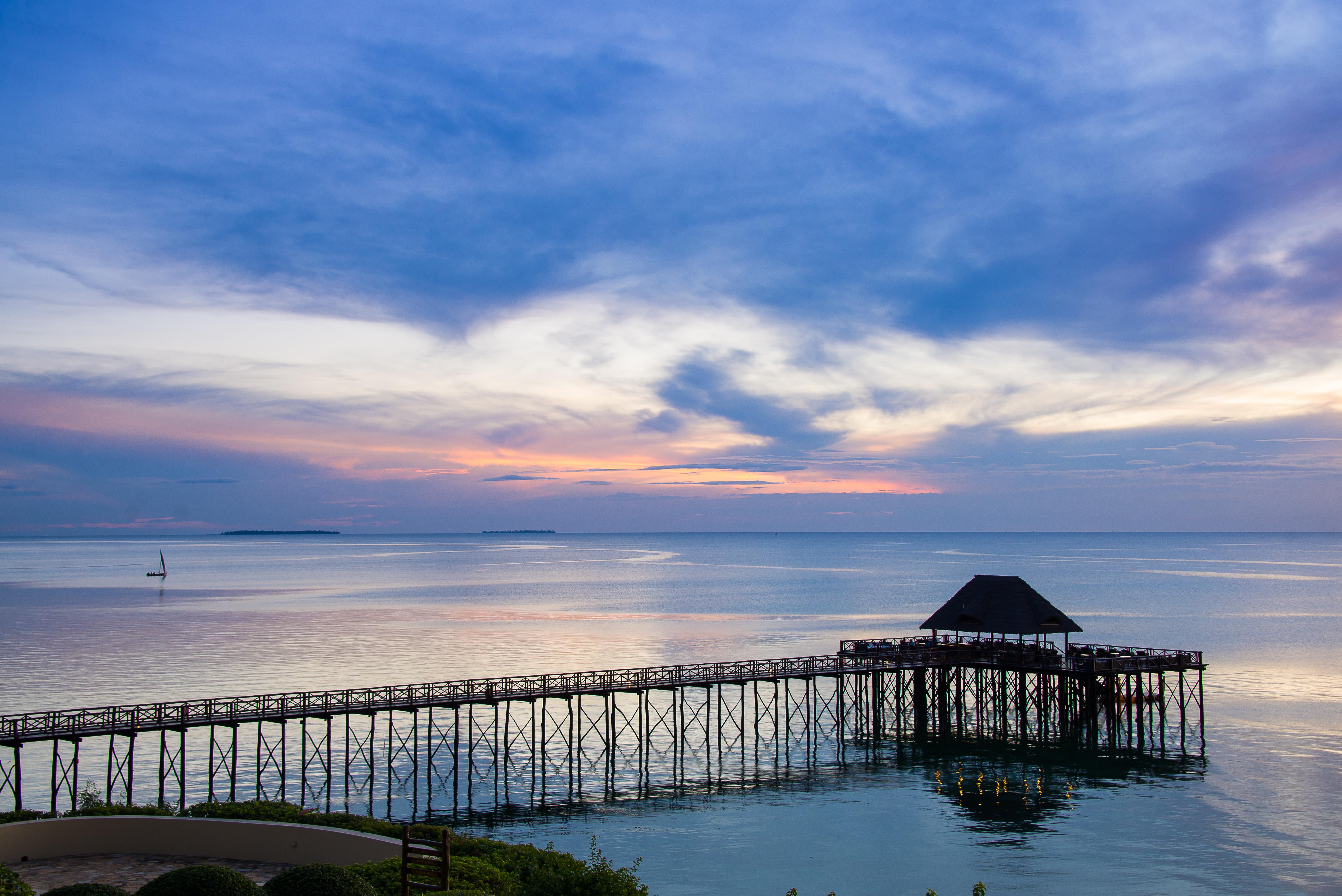Sea Cliff Resort & Spa Zanzibar Bagian luar foto