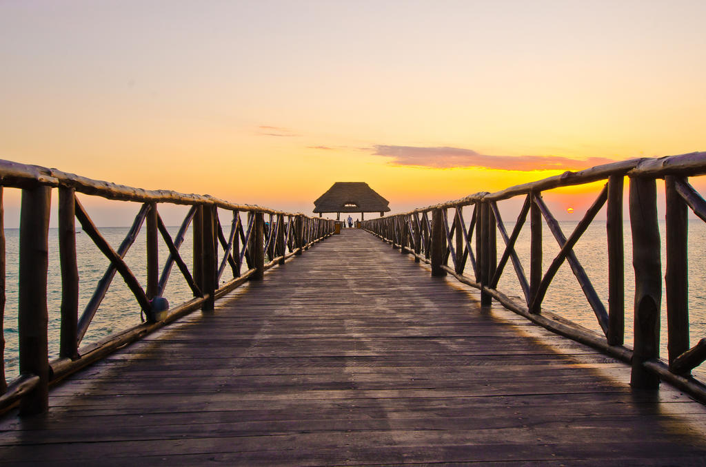 Sea Cliff Resort & Spa Zanzibar Bagian luar foto