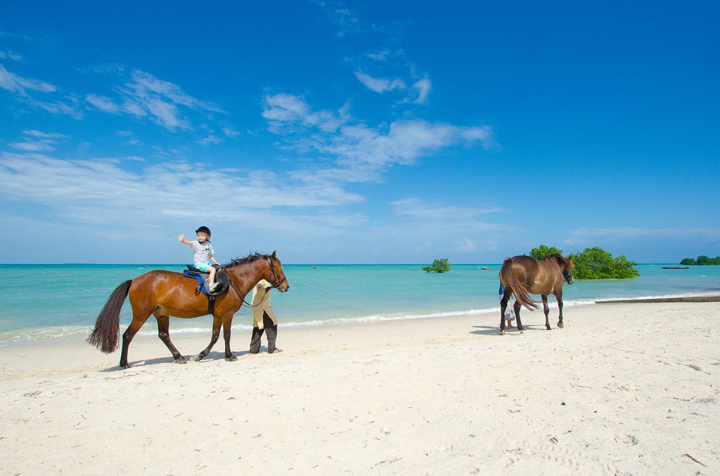 Sea Cliff Resort & Spa Zanzibar Bagian luar foto