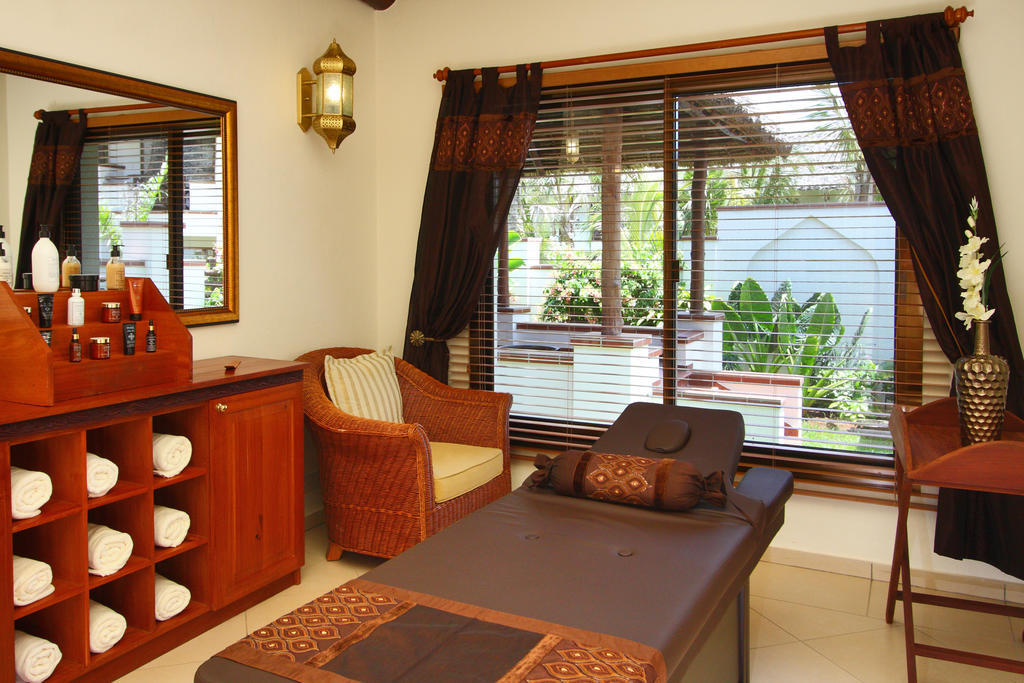 Sea Cliff Resort & Spa Zanzibar Bagian luar foto